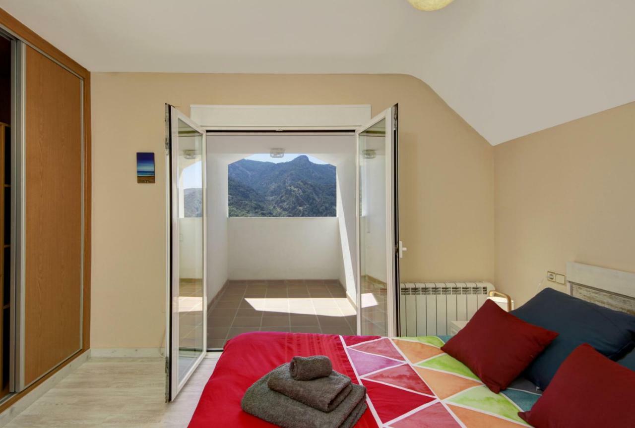 Atico Con Chimenea En Sierra Nevada-Gueejar Sierra Apartment Exterior foto